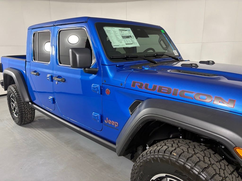 New 2026 Hydro Blue Pearl-Coat Exterior Paint Jeep Rubicon image 11