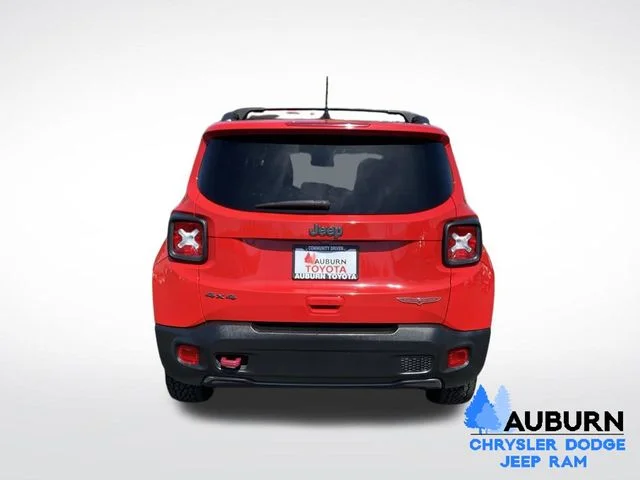 Used 2020 Red Jeep Trailhawk image 6