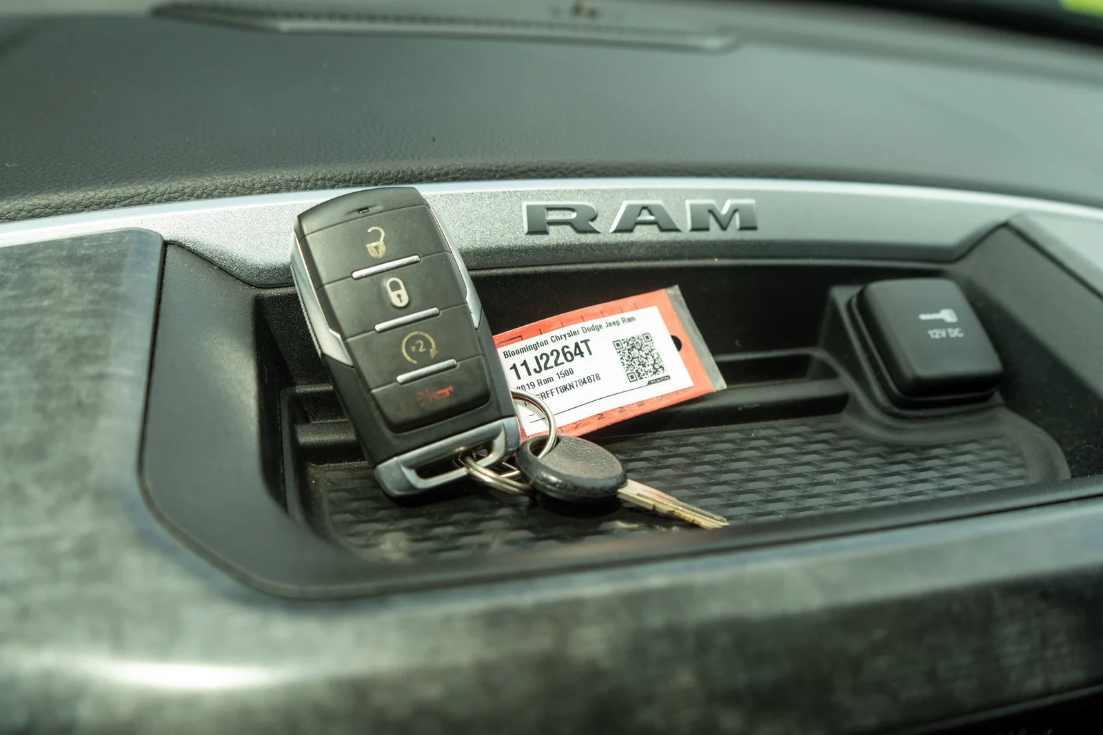 Used 2019 Diamond Black Crystal Pearlcoat Ram Big Horn/Lone Star image 32