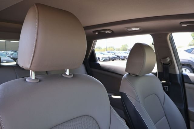 Used 2020 Blue Hyundai Ultimate image 18