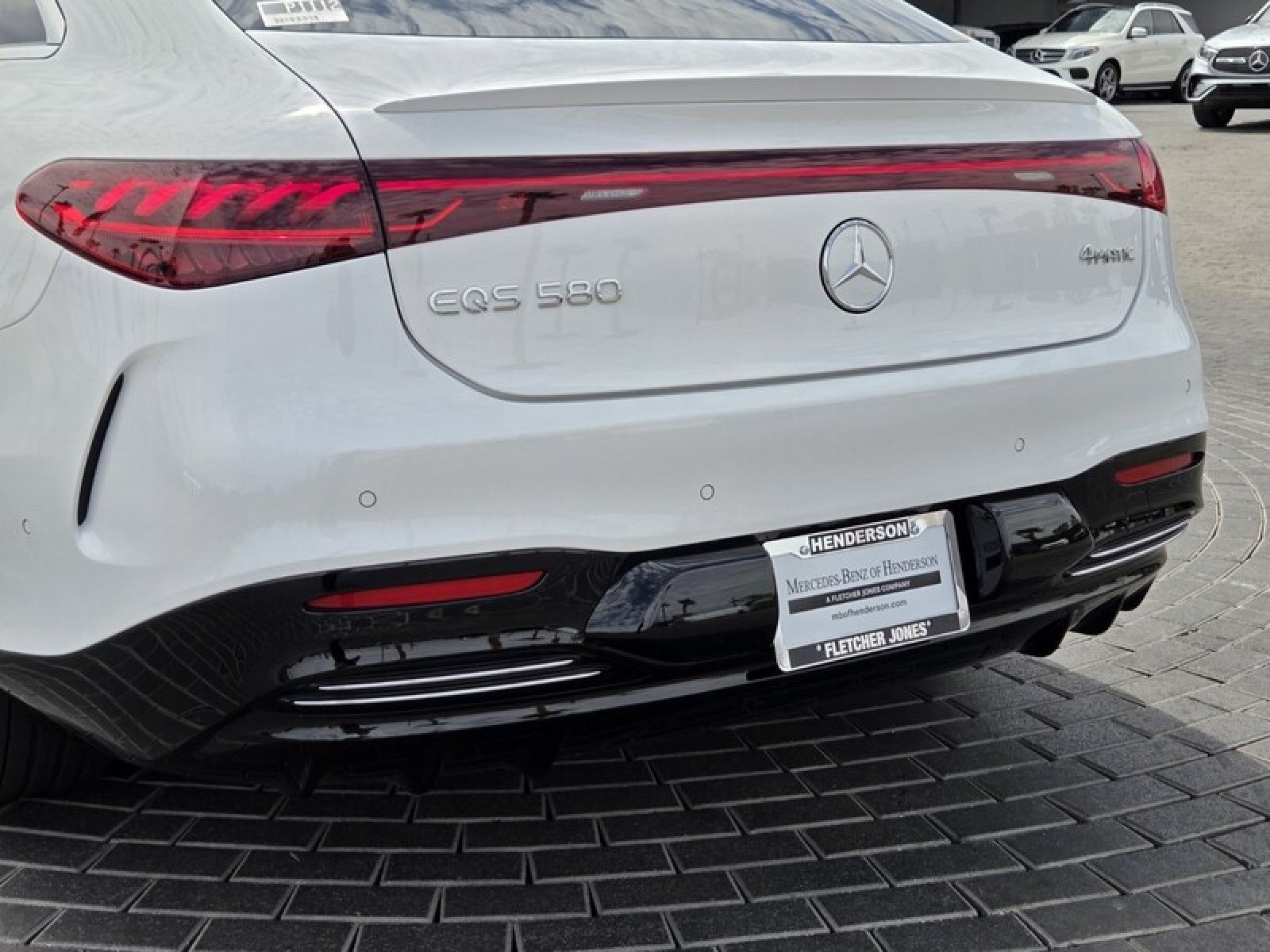 Certified Used 2024 MANUFAKTUR Moonlight White Metallic Mercedes-Benz EQS 580 image 4