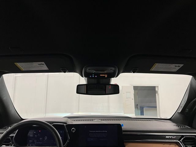 Used 2026 White GMC AT4 image 10