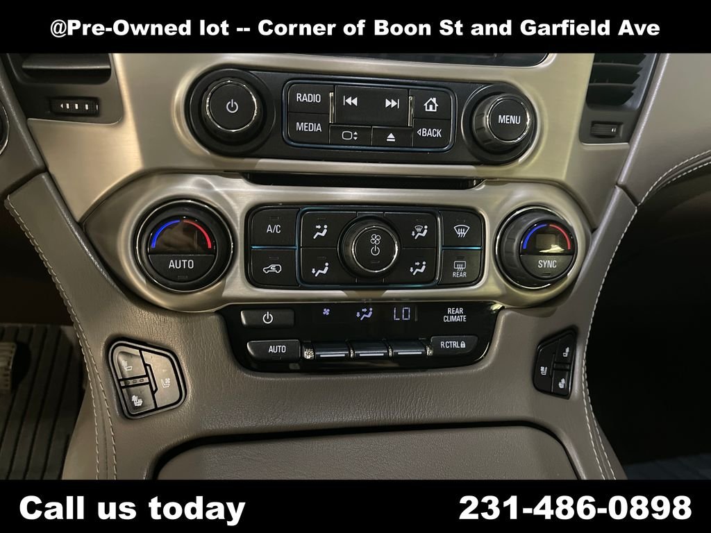 Used 2019 Blue GMC Denali image 19