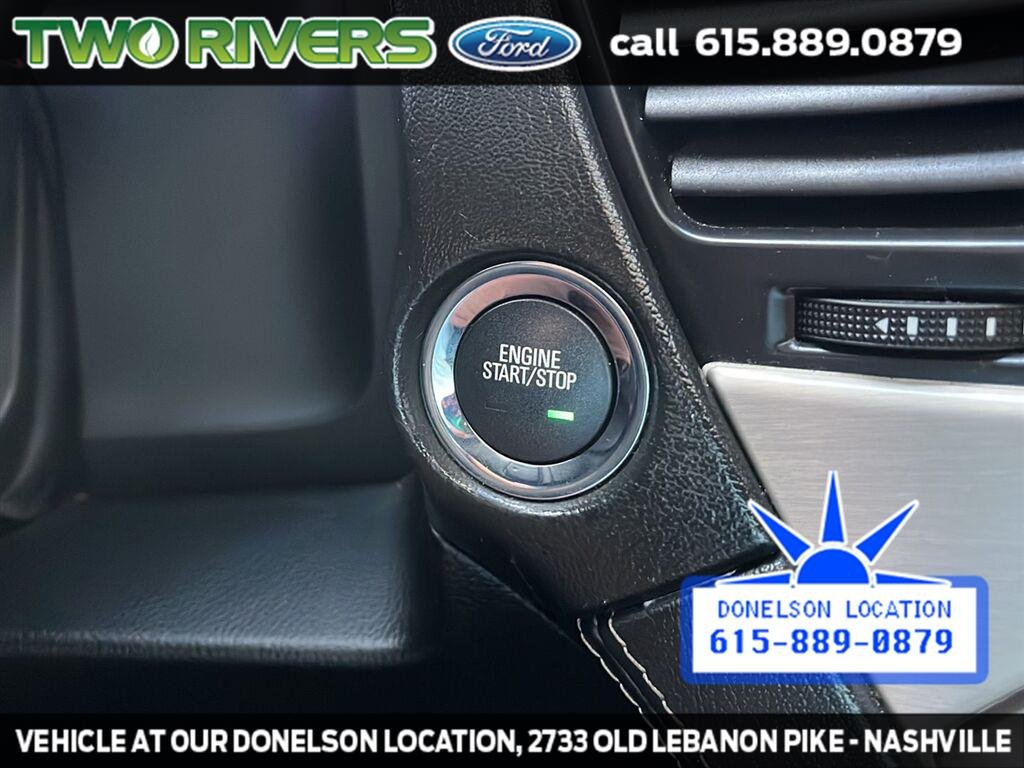 Used 2017 Onyx Black GMC Denali image 27
