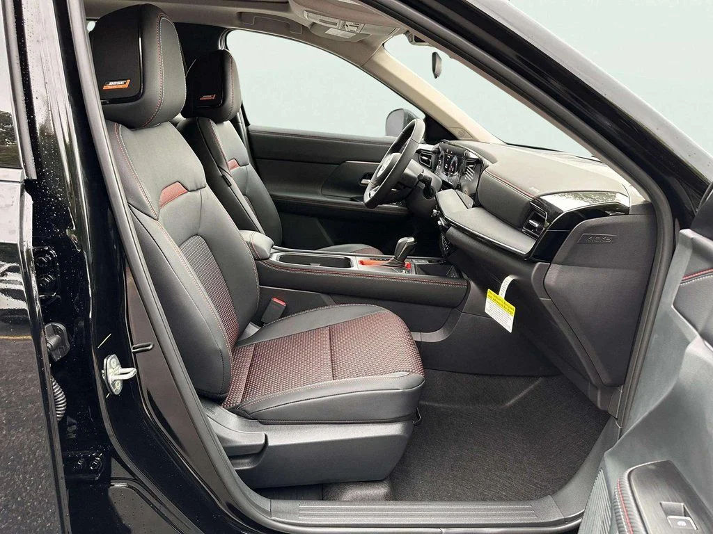 2026 Nissan KICKS SR AWD - Photo 17