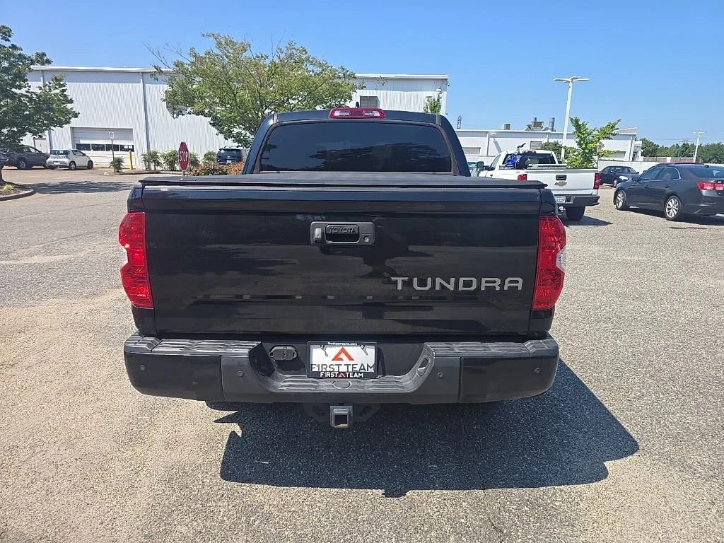 Used 2020 Black Toyota SR5 image 6