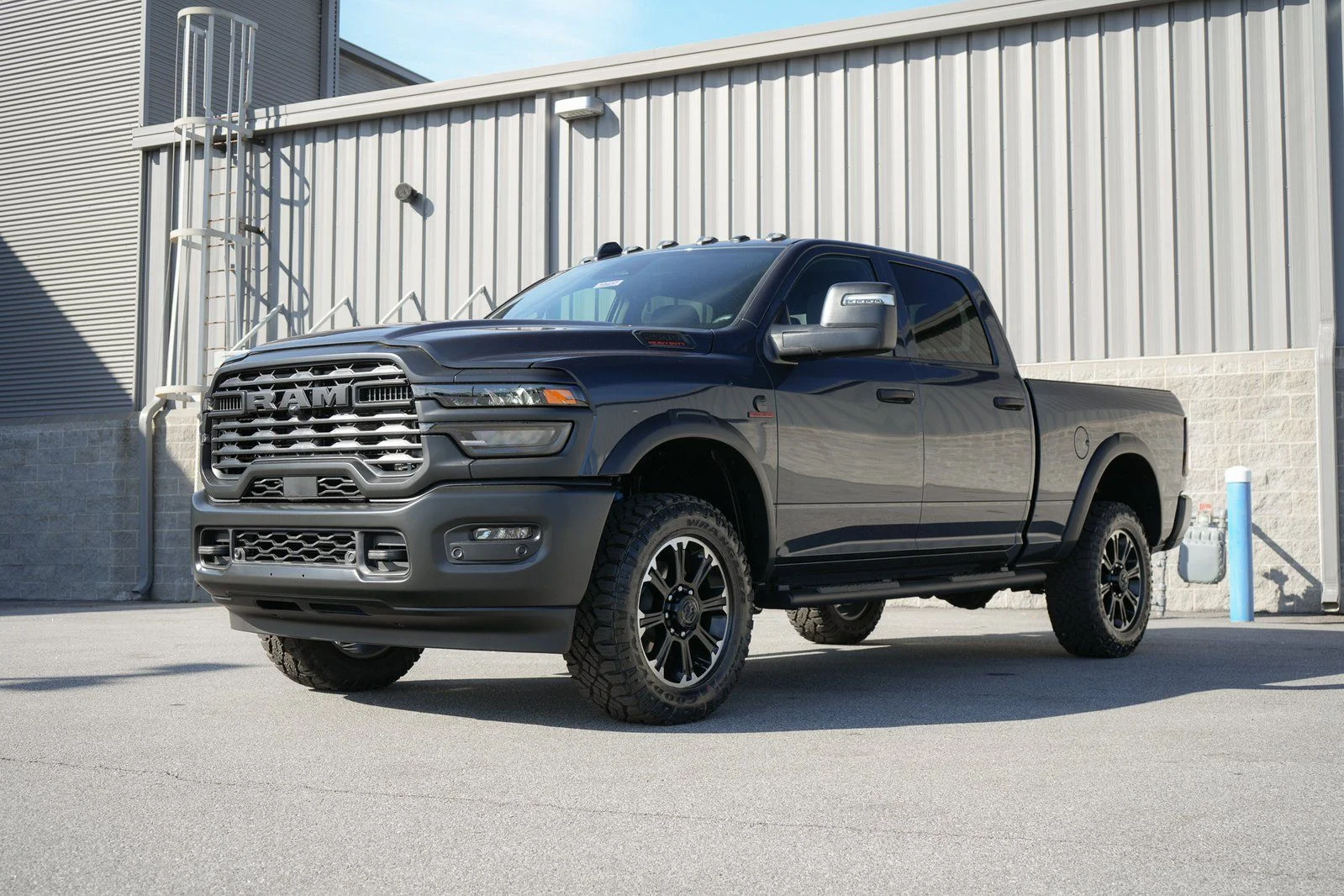 New 2026 Forged Blue Metallic Exterior Paint RAM Tradesman image 3