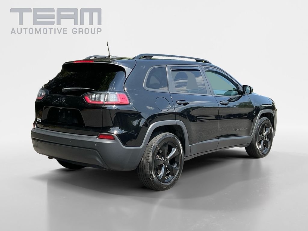 Used 2019 Black Jeep Latitude Plus image 7
