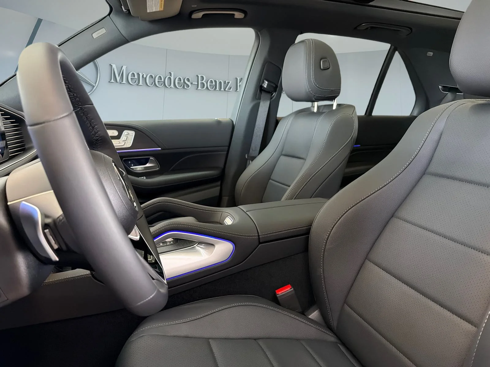 New 2026 Silver Mercedes-Benz GLE 350 4MATIC SUV image 4