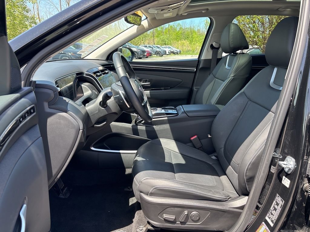 Certified Used 2023 Black Hyundai Limited image 9