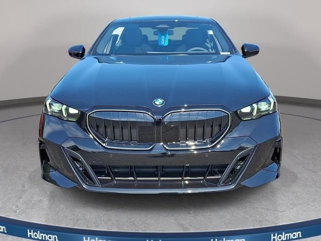 New 2027 Black Sapphire Metallic BMW 540i xDrive image 2
