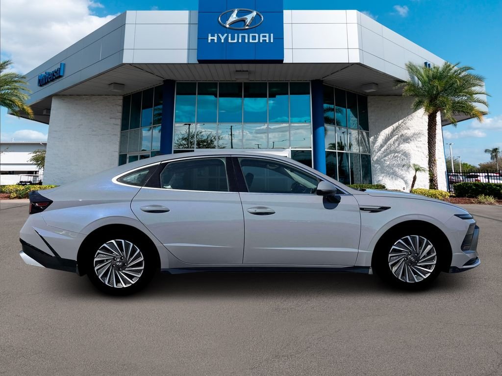 New 2026 Blue Hyundai SEL image 29