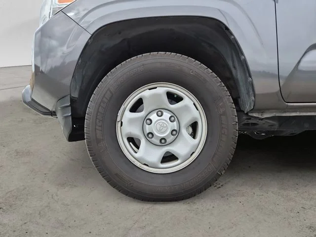 Used 2019 Magnetic Gray Metallic Toyota SR image 9