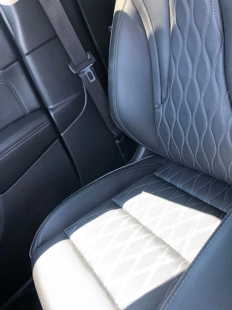 Used 2023 Gray Buick Avenir image 34