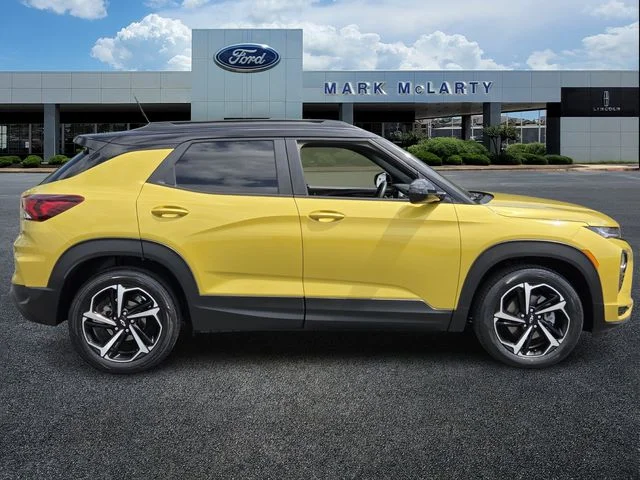 Used 2023 Yellow Chevrolet RS image 6