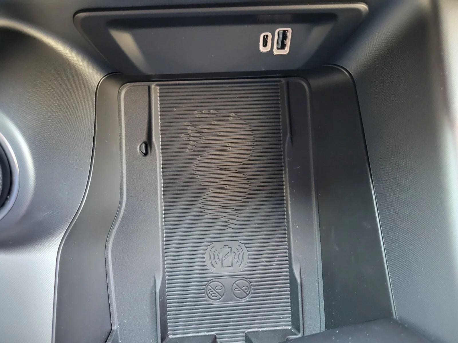 Used 2026 Blue Alfa Romeo Base image 15