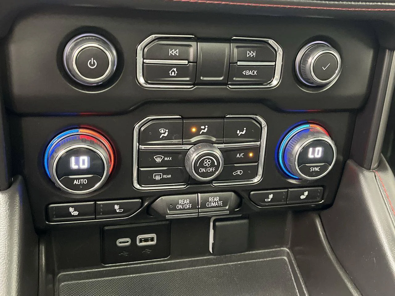 2023 Chevrolet Tahoe RST - Photo 25
