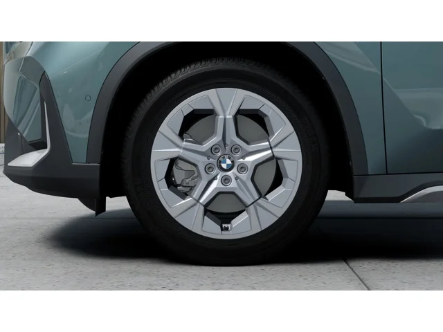 New 2026 Cape York Green Metallic BMW  image 7