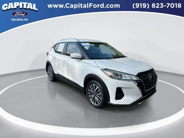 Used 2024 White Nissan SV image 2