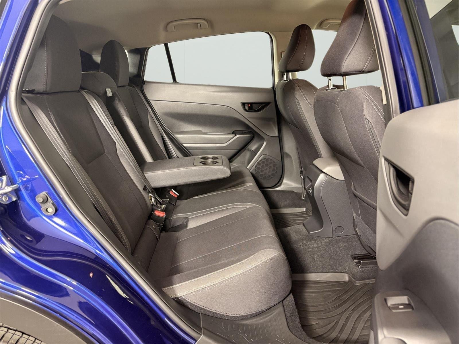 Used 2025 Sapphire Blue Pearl Subaru Premium image 18
