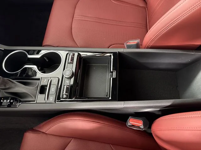 New 2026 Wolf Gray Kia GT-Line AWD image 21