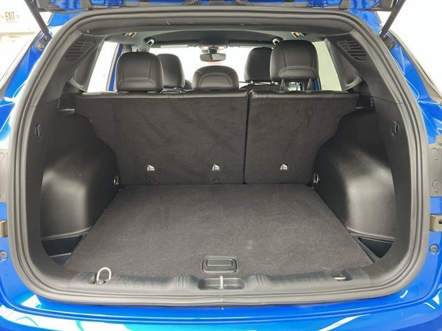 Used 2025 Hydro Blue Pearlcoat Jeep Trailhawk image 25