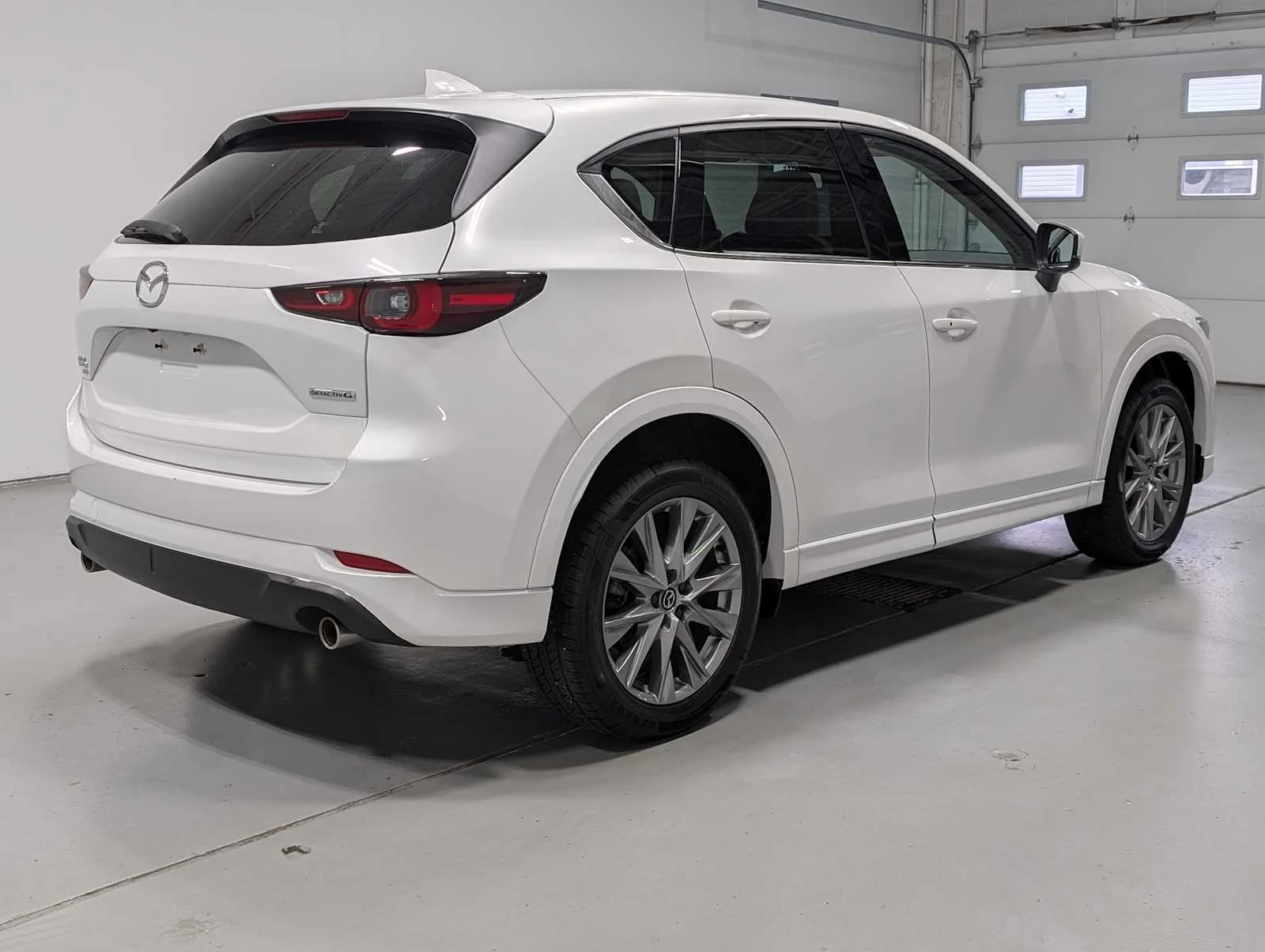 Certified Used 2024 Rhodium White Metallic Mazda 2.5 S Premium Package image 8