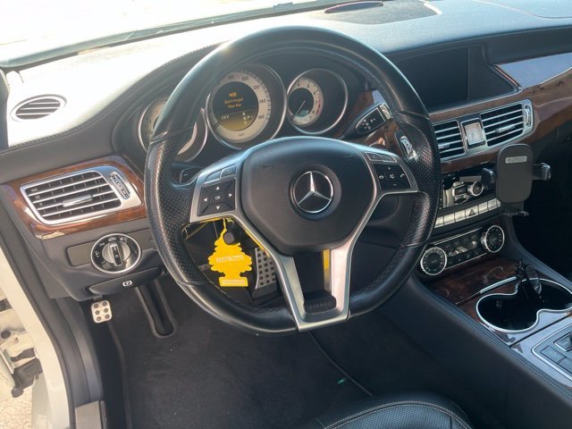 Used 2012 Diamond White Metallic Mercedes-Benz CLS 550 image 6