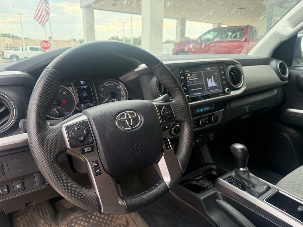 Used 2023 Ice Cap Toyota SR5 image 2