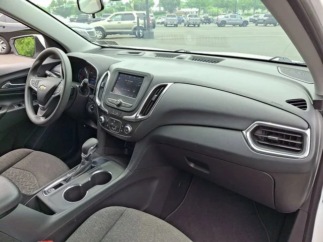 2022 Chevrolet Equinox LT - Photo 28