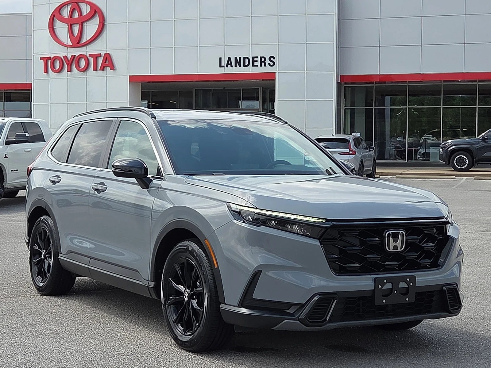 2023 Honda CR-V Hybrid Sport 2WD's photo