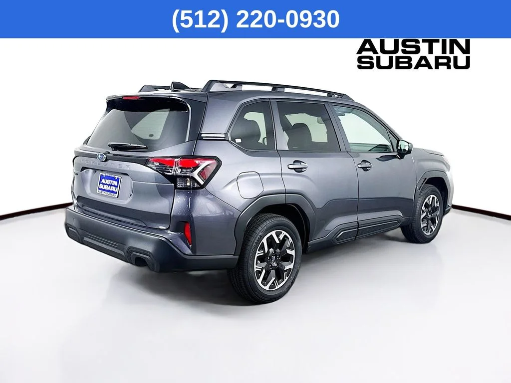 2026 Subaru Forester Premium - Photo 8