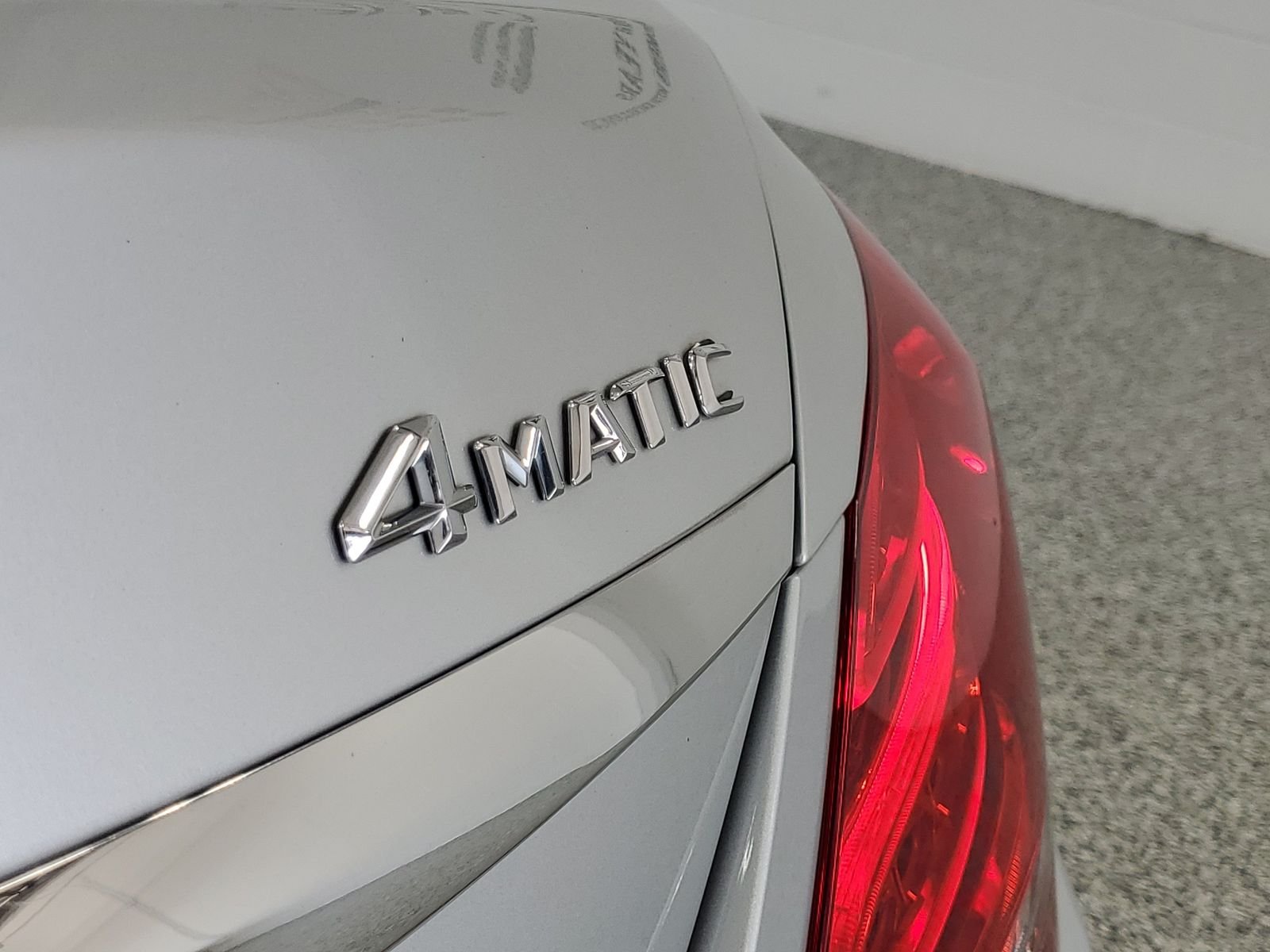 Used 2015 Silver Mercedes-Benz C 400 image 34