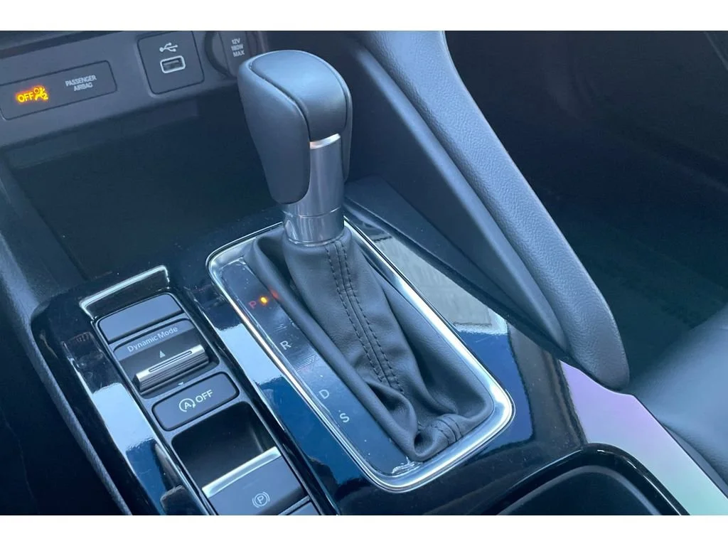 Used 2025 Liquid Carbon Metallic Acura INTEGRA image 79