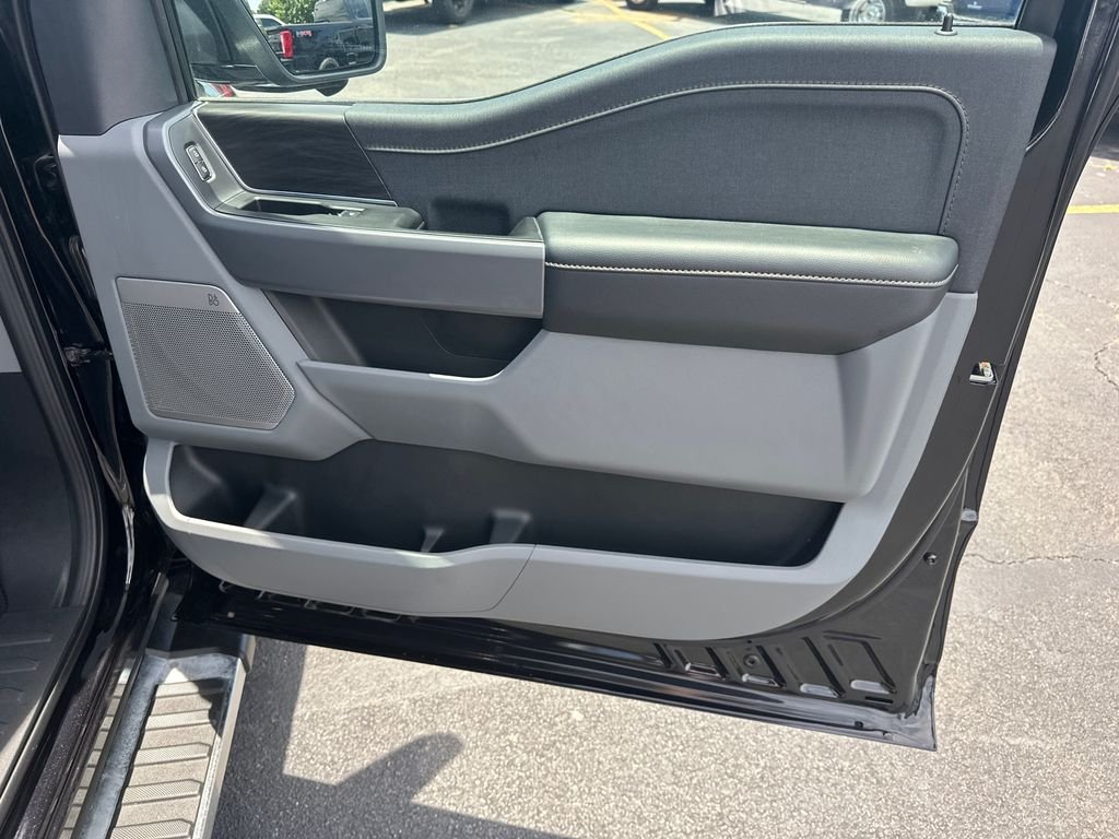 New 2025 Black Ford Lariat image 14