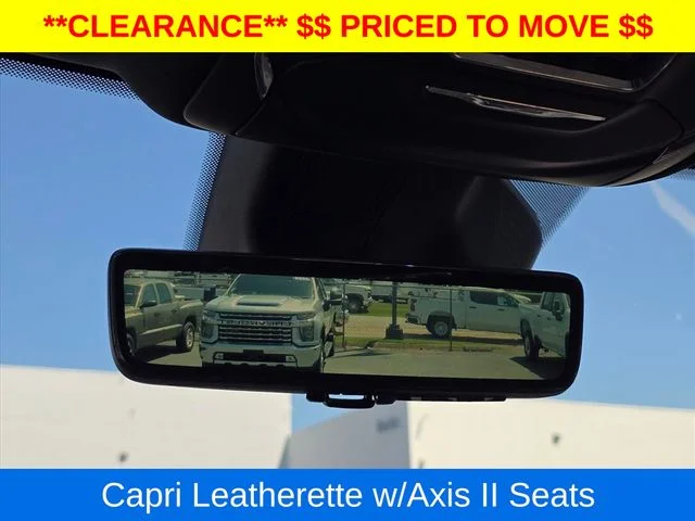 Used 2023  Jeep Limited image 30