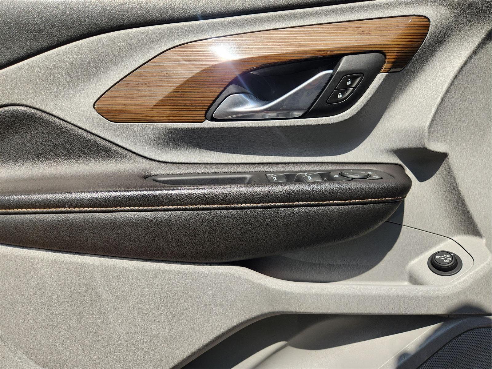 2020 GMC Terrain SLE White at Mossy Motors