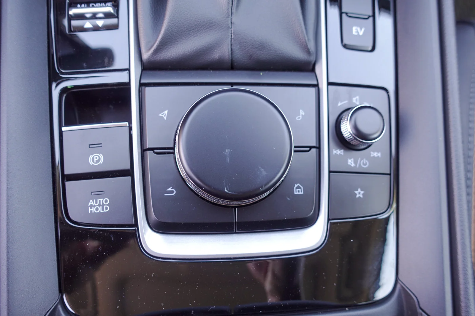 New 2026 Jet Black Mica Mazda Premium image 24