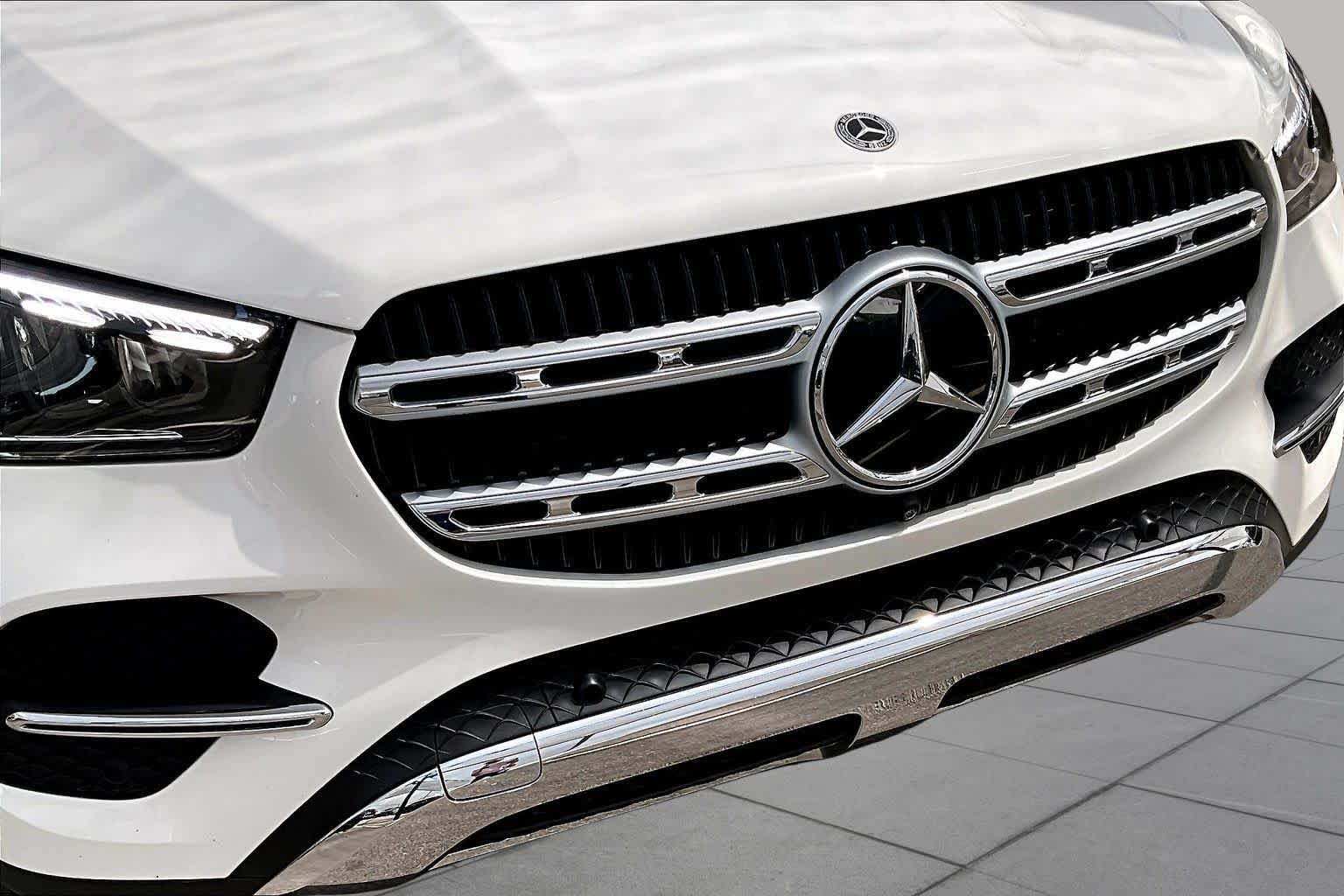 Used 2026 Polar White Mercedes-Benz GLE 350 image 30