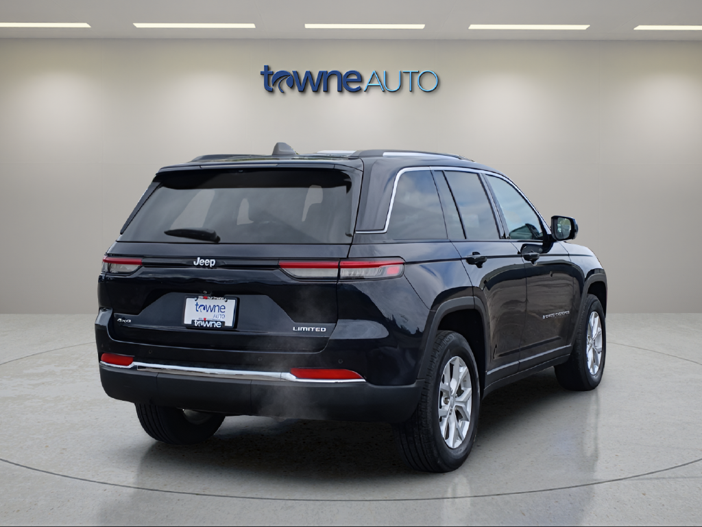 Used 2023 Black Jeep Limited image 6