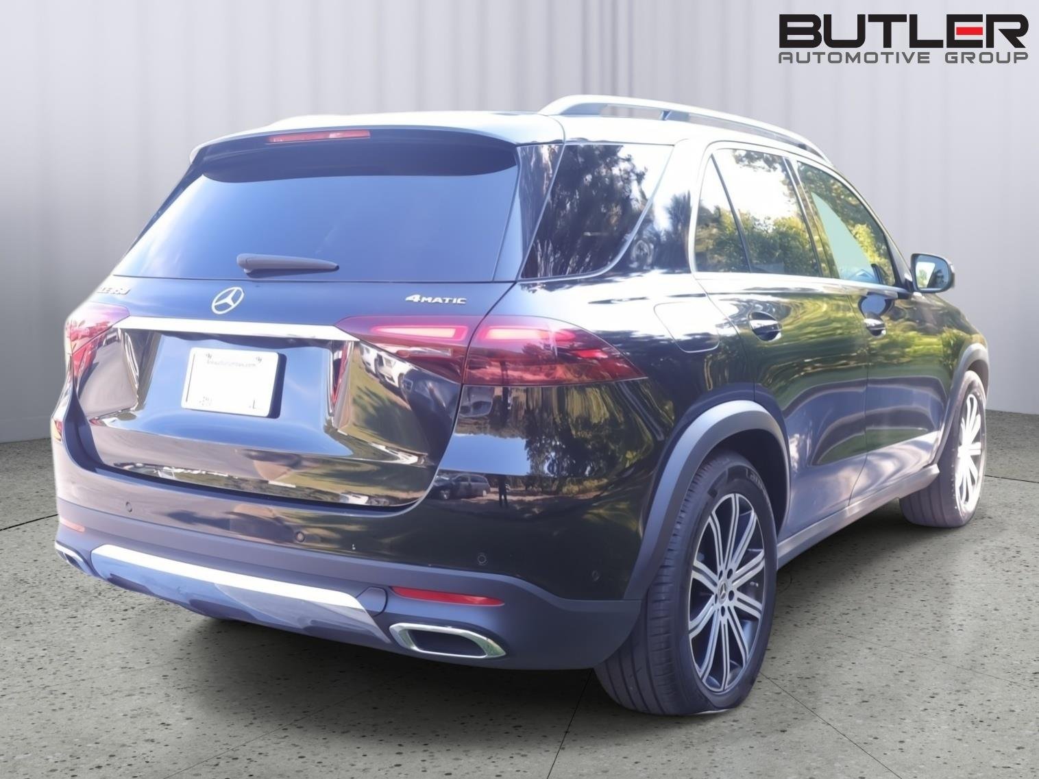Used 2025 BLACK Mercedes-Benz GLE 350 image 6