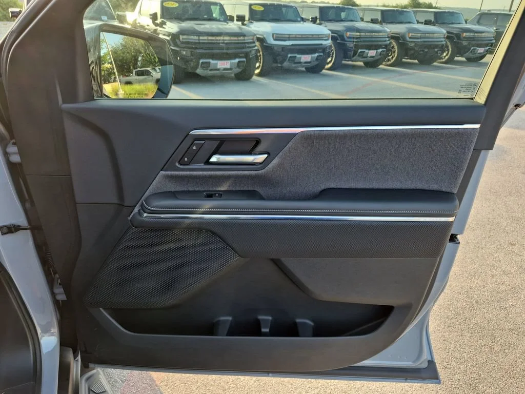 2026 GMC Sierra EV Elevation - Photo 36