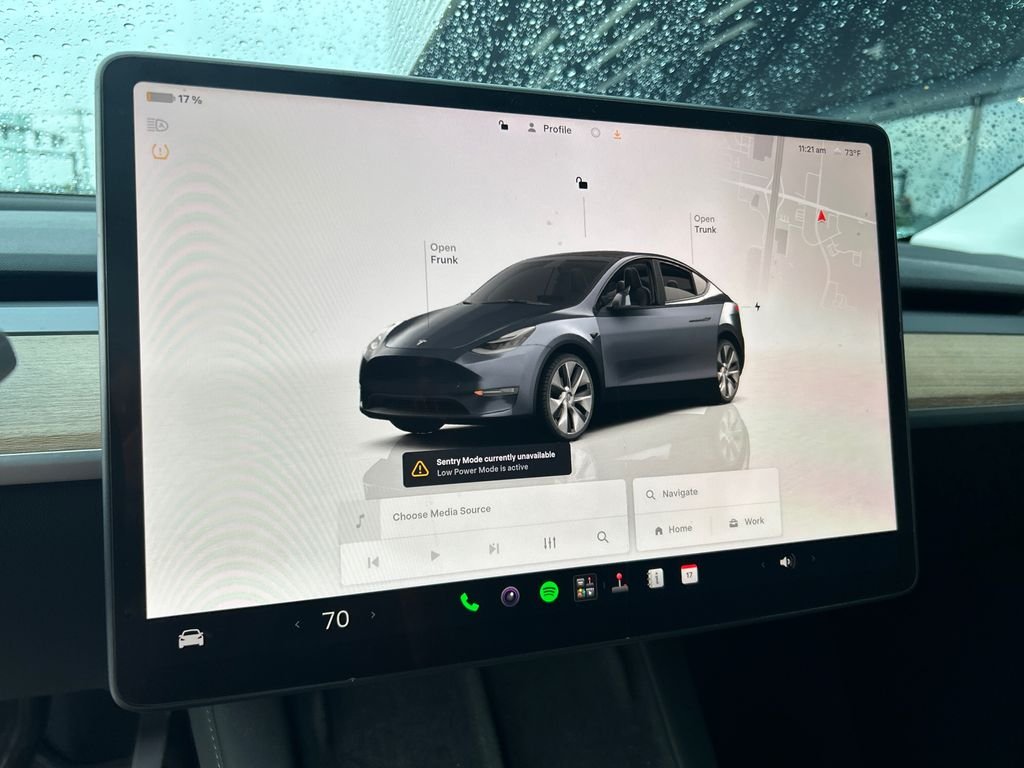 Used 2023  Tesla Long Range image 14