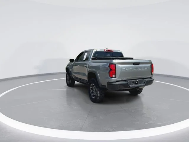 Used 2024 Gray Chevrolet ZR2 image 9