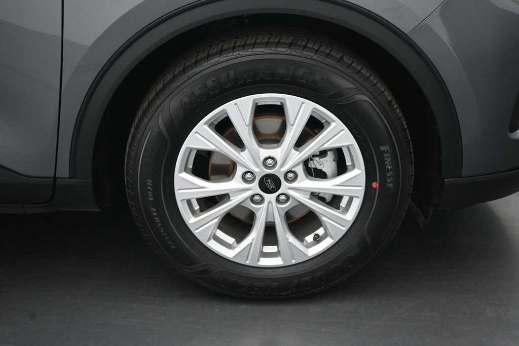 Certified Used 2024 Gray Ford Active image 25