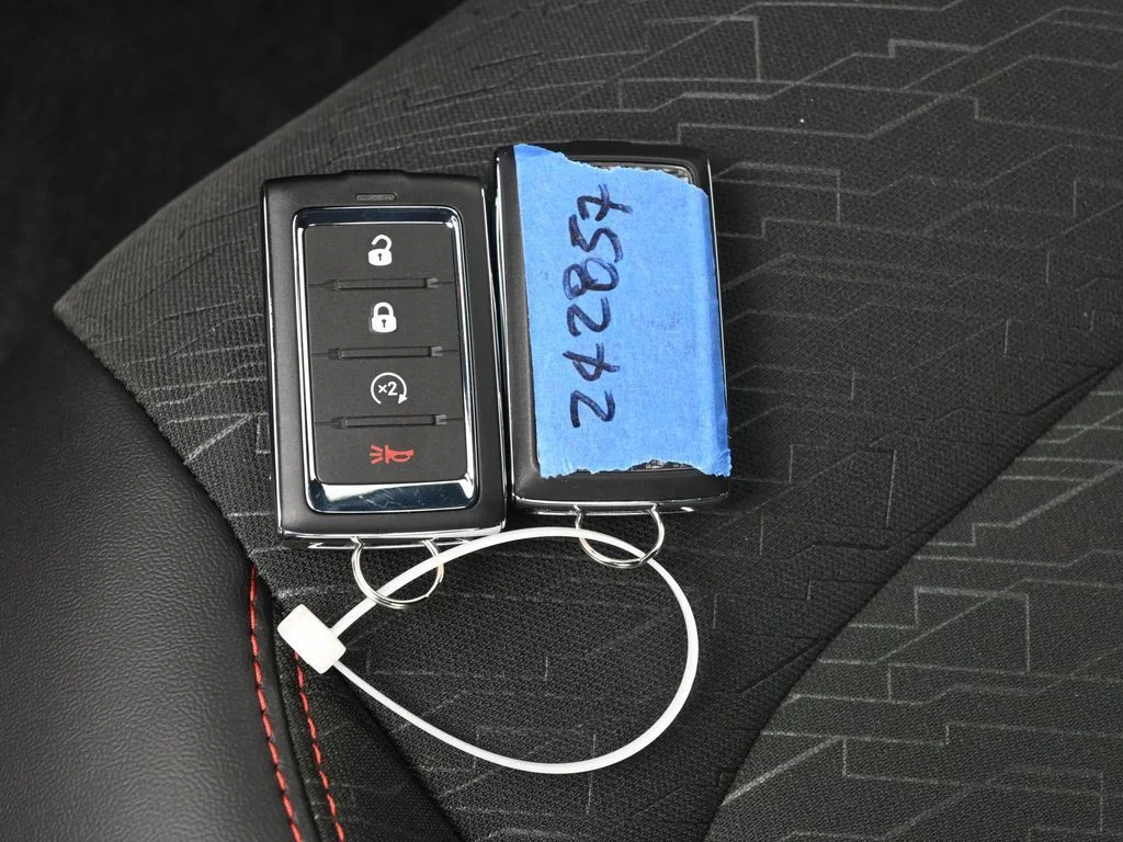 New 2026 Diamond Black Crystal Pearlcoat Dodge Scat Pack image 18