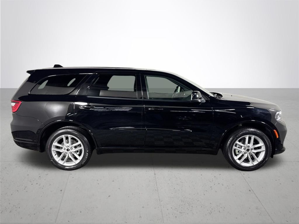 New 2026 Diamond Black Clear-Coat Exterior Paint Dodge GT image 5