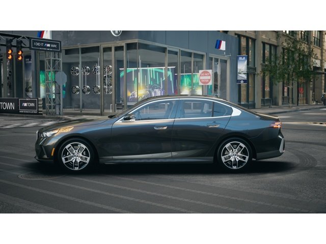 New 2027 Dark Graphite Metallic BMW  image 4