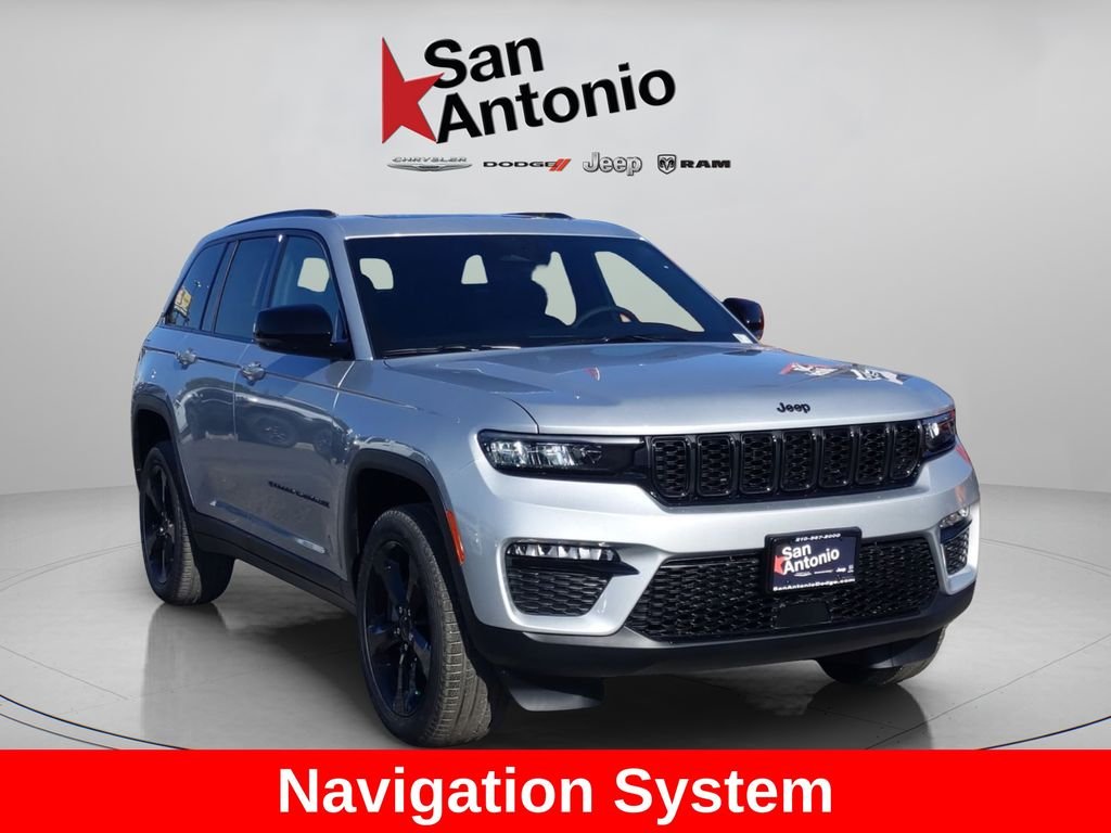 New 2025 Silver Zynith Exterior Paint Jeep Limited image 2