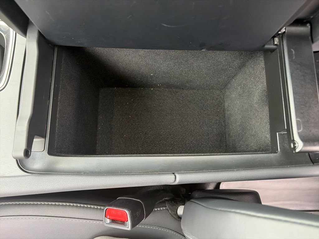 Used 2025 Black Lexus 350h Premium image 27